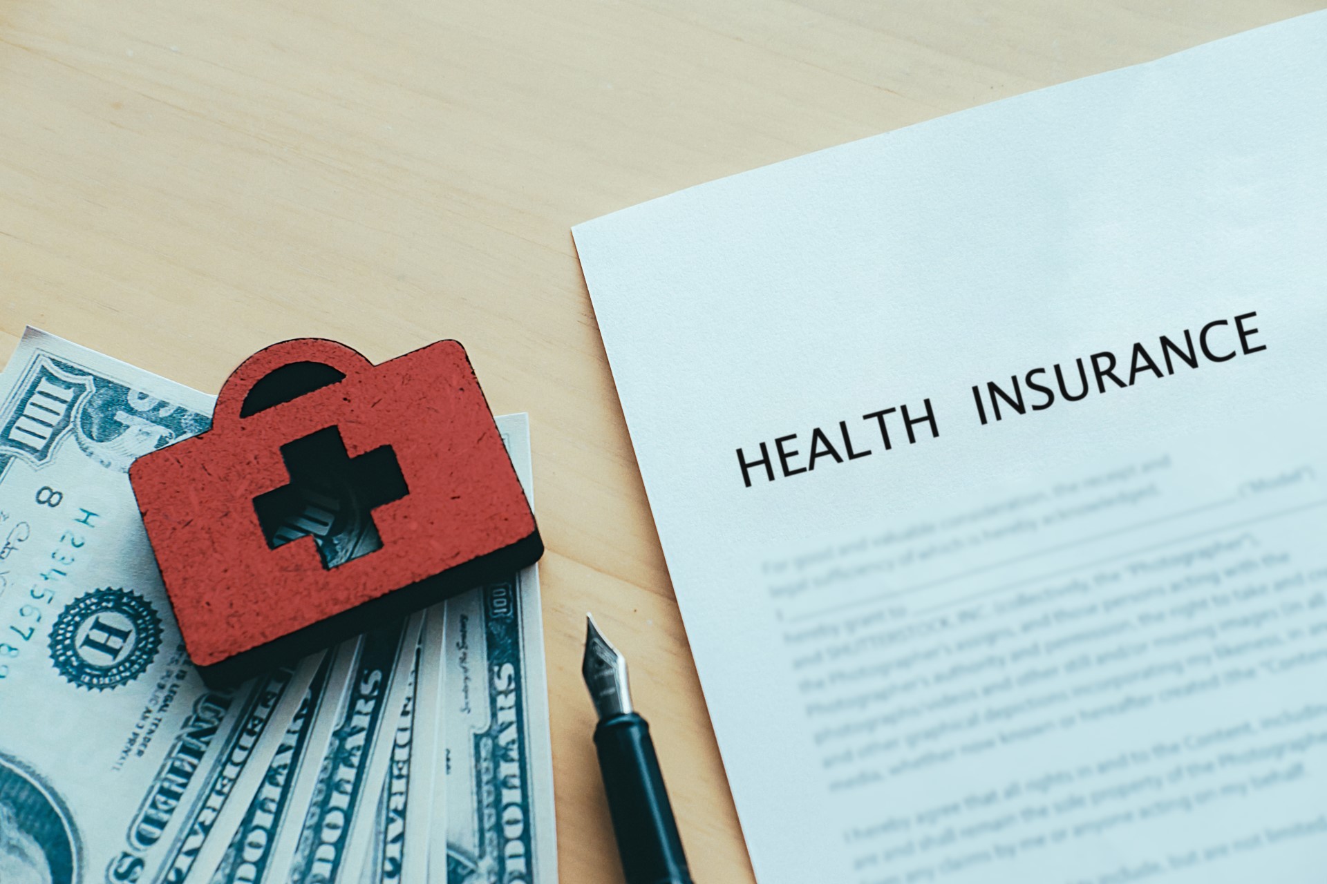 life-health-insurance-policy-with-money-Car Insurance in Michigan-Car Insurance Premiums in Michigan